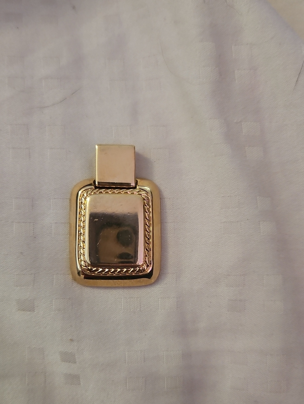 Classic Gold-Tone Square Pendant with Rope Detail
